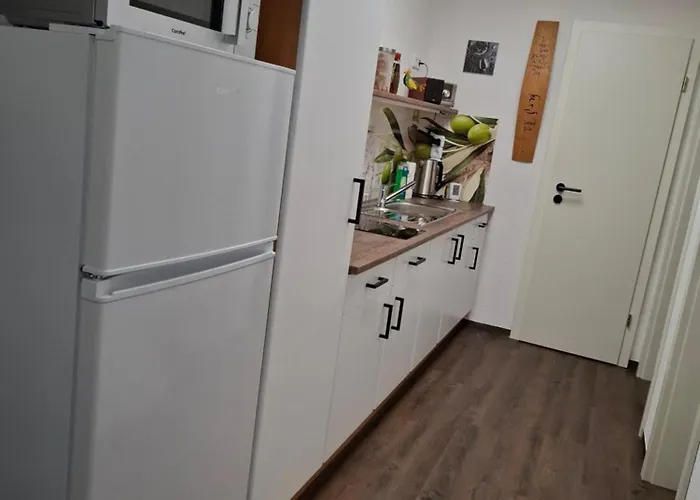 129 Am Zeulenrodaer * Zadelsdorf